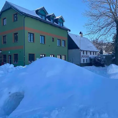 Mamutka-new Chalé *